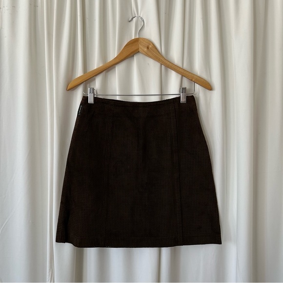 Vintage Armani Jeans Suede Brown mini skirt size 8 - Picture 5 of 15